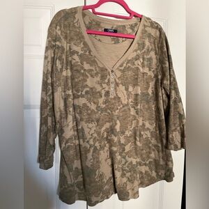 Chaps Muted Camo Colors Henley Top